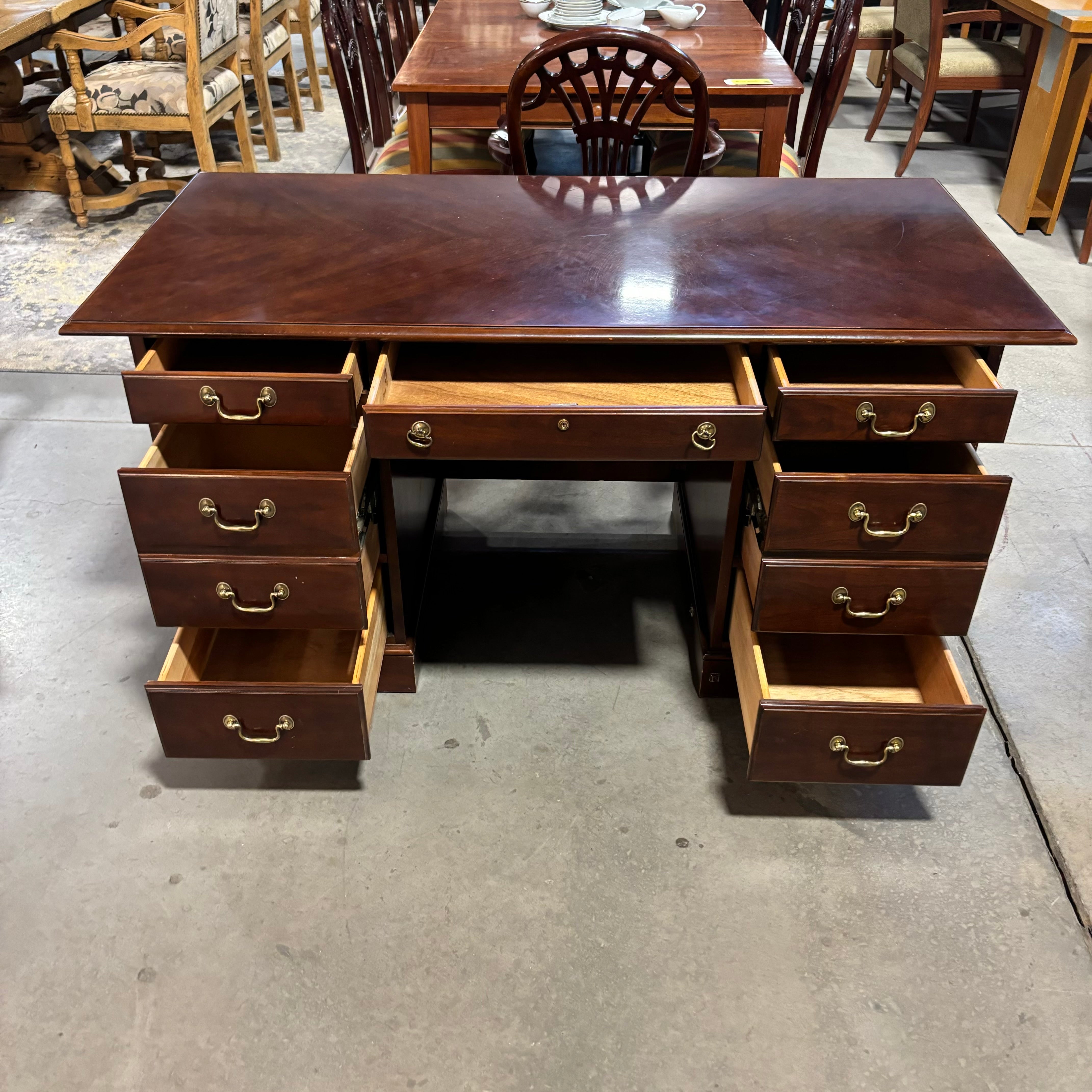 Drexel Bookmatched Mahogany Veneer Double Pedestal Executive Desk 60"x 30"x 30"