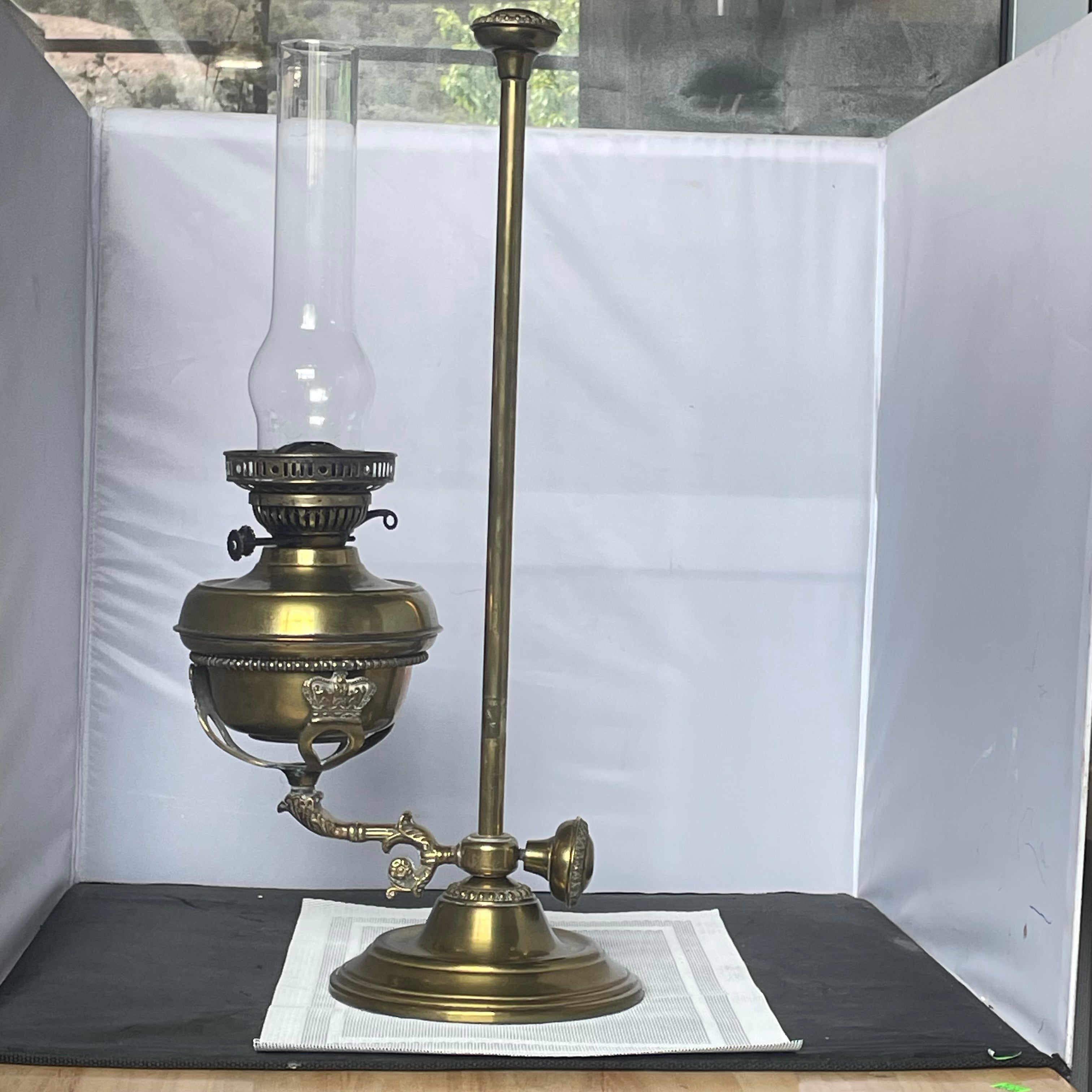 Antique Hinks & Sons Brass Scrollwork Adjustable Student Kerosene Lamp,