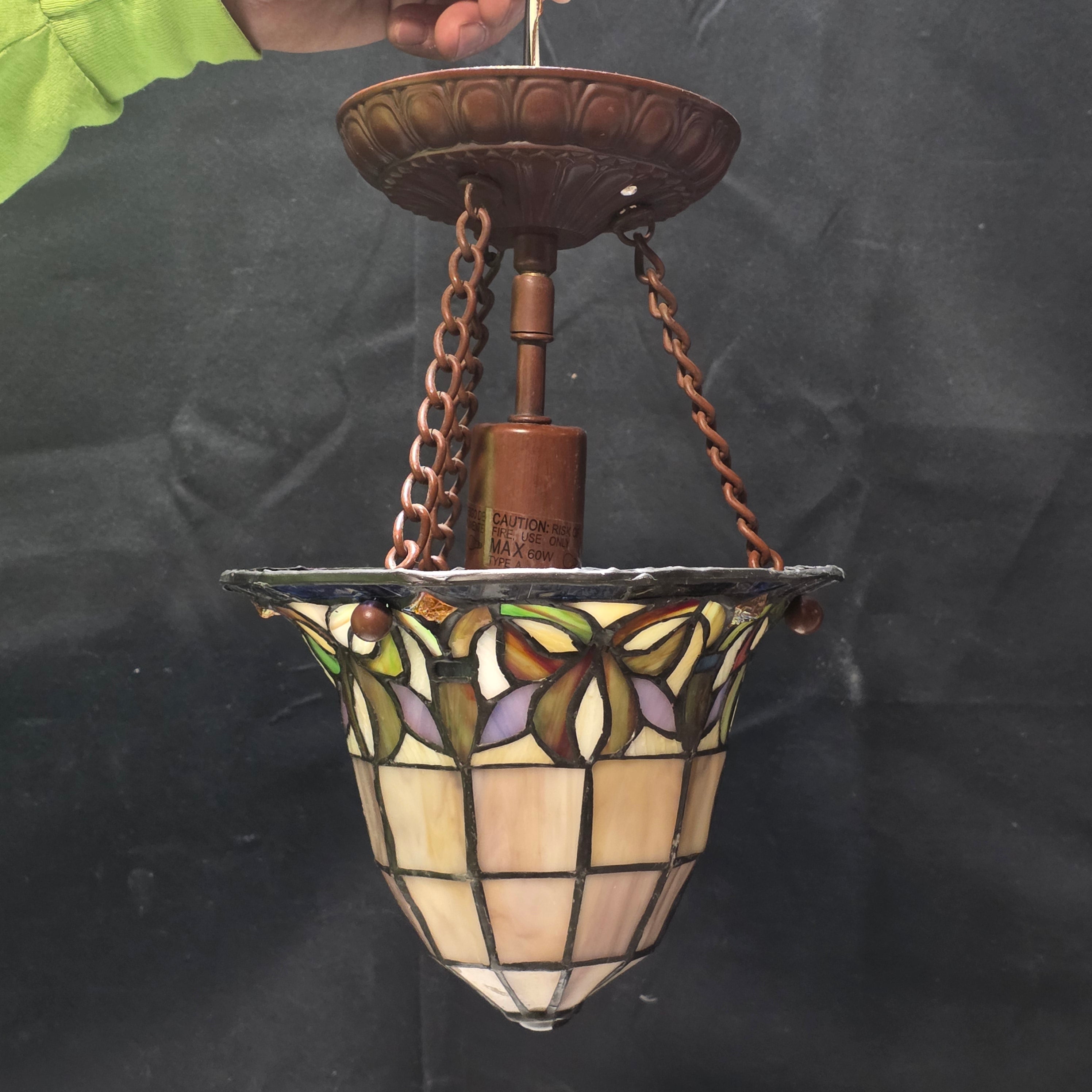 Potfolio Tiffany Style Pendant Lamp 8"D x 12"