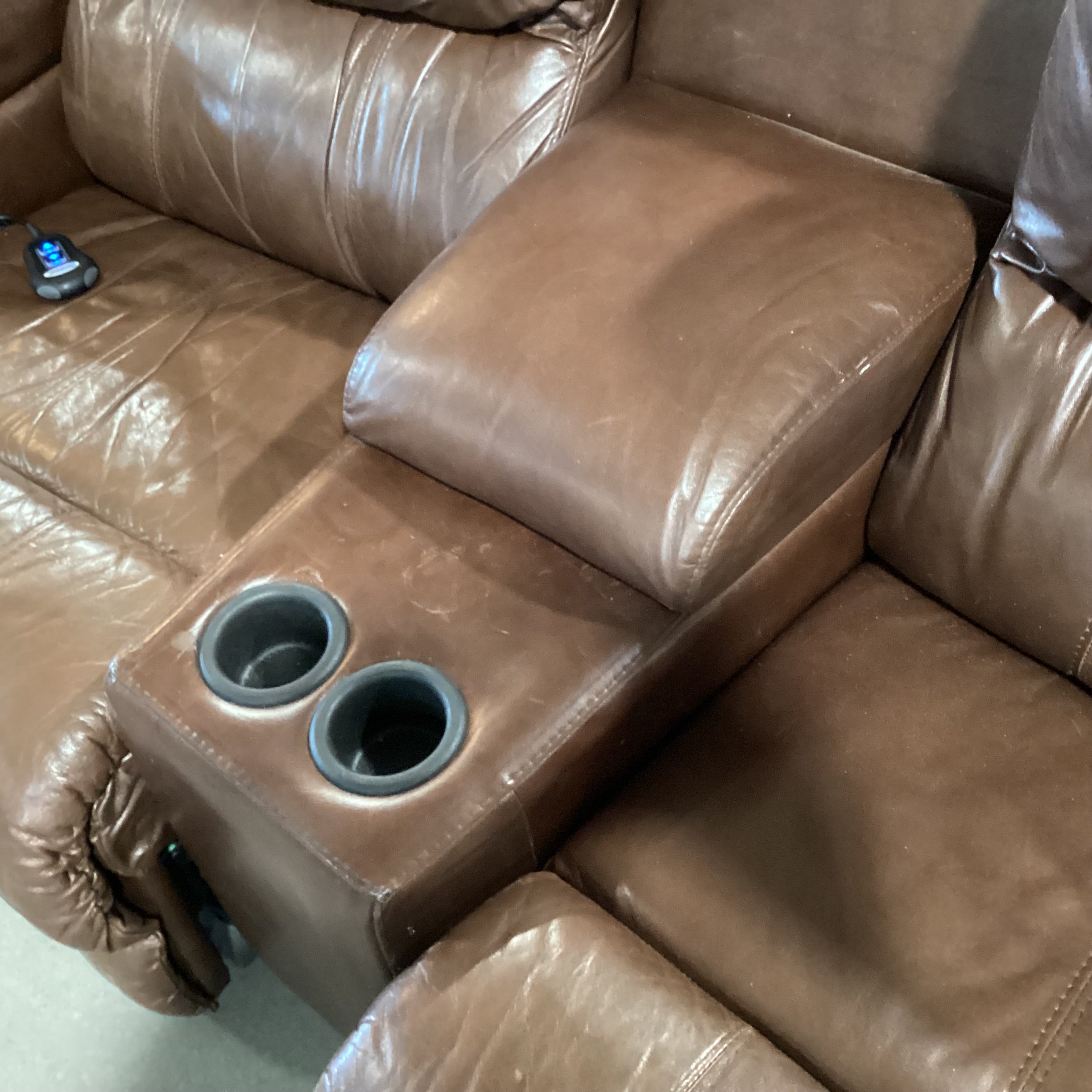 Benson Home Palliser Amaretto Leather 7 Piece with 4 Power Recliners & 3 Consoles Theater Sectional 157"x 41" to 69"x 36"th