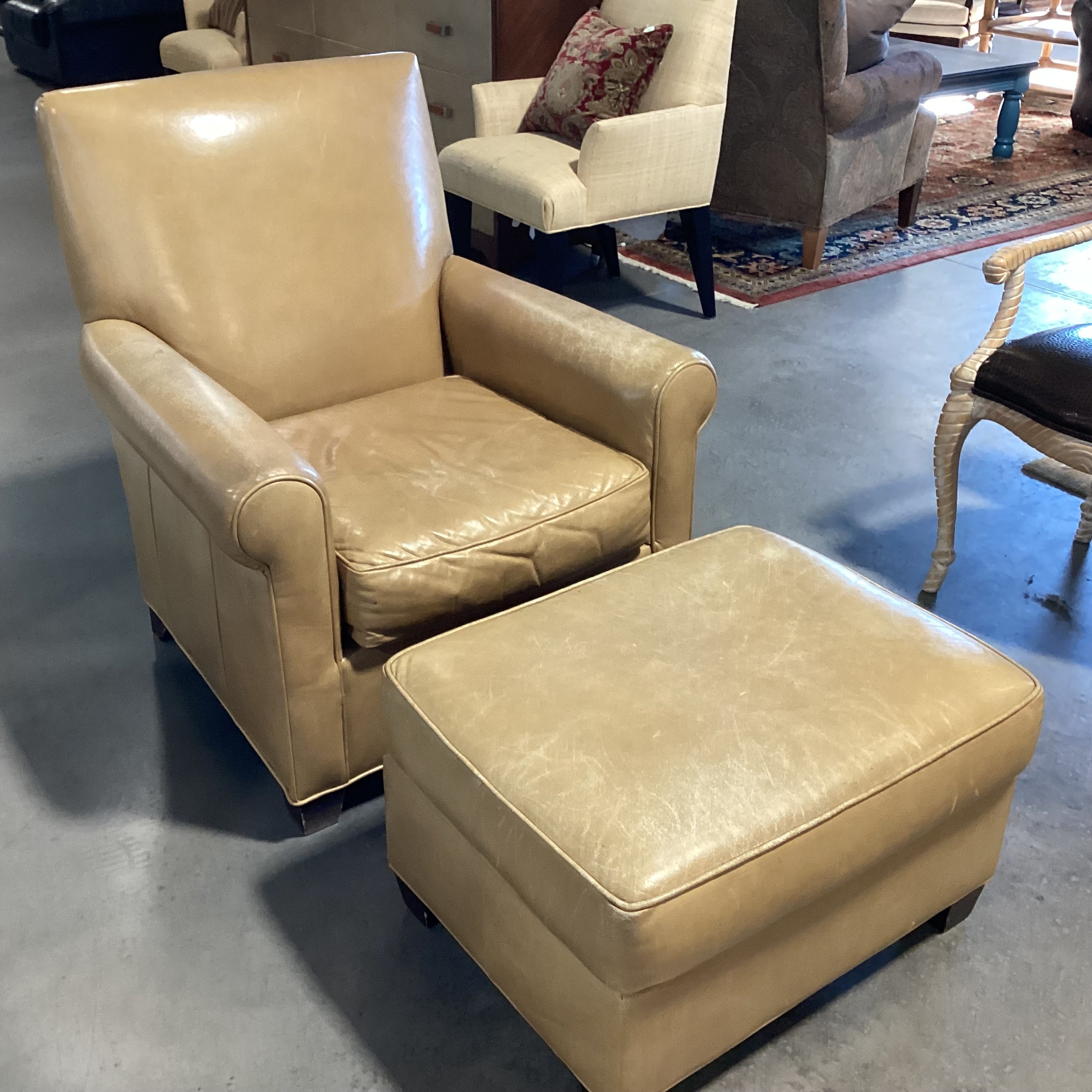 Leather Craft Blonde Leather with Ottoman Chair 34"x 31"x 37"