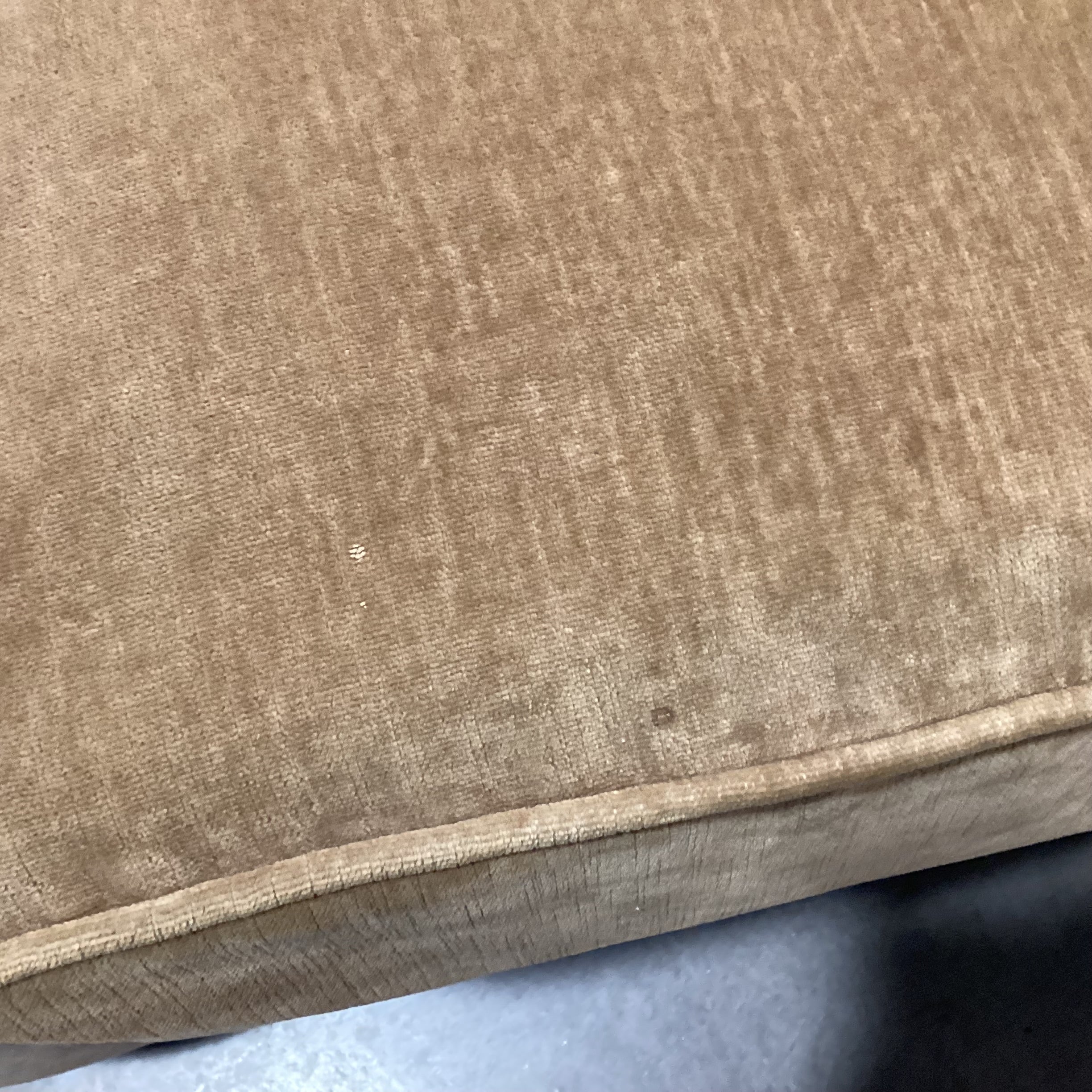 Richter Furniture Golden Velvet Roll Arm Chair 42"x 38"x 32"