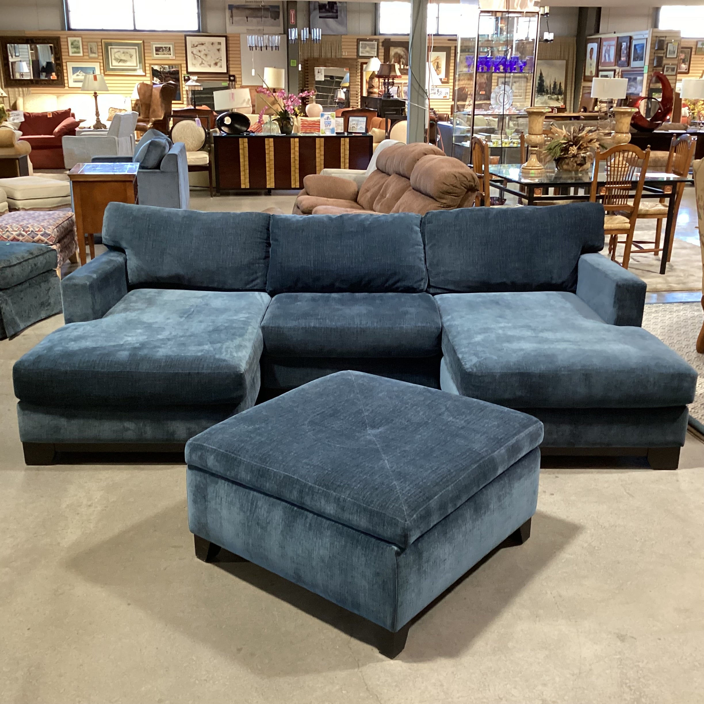Jonathan Louis Blue Teal Chenille Velvet Woven 2 End Chaise with Storage Ottoman 4 Piece Sectional 103"x 64"x 64"x 30"
