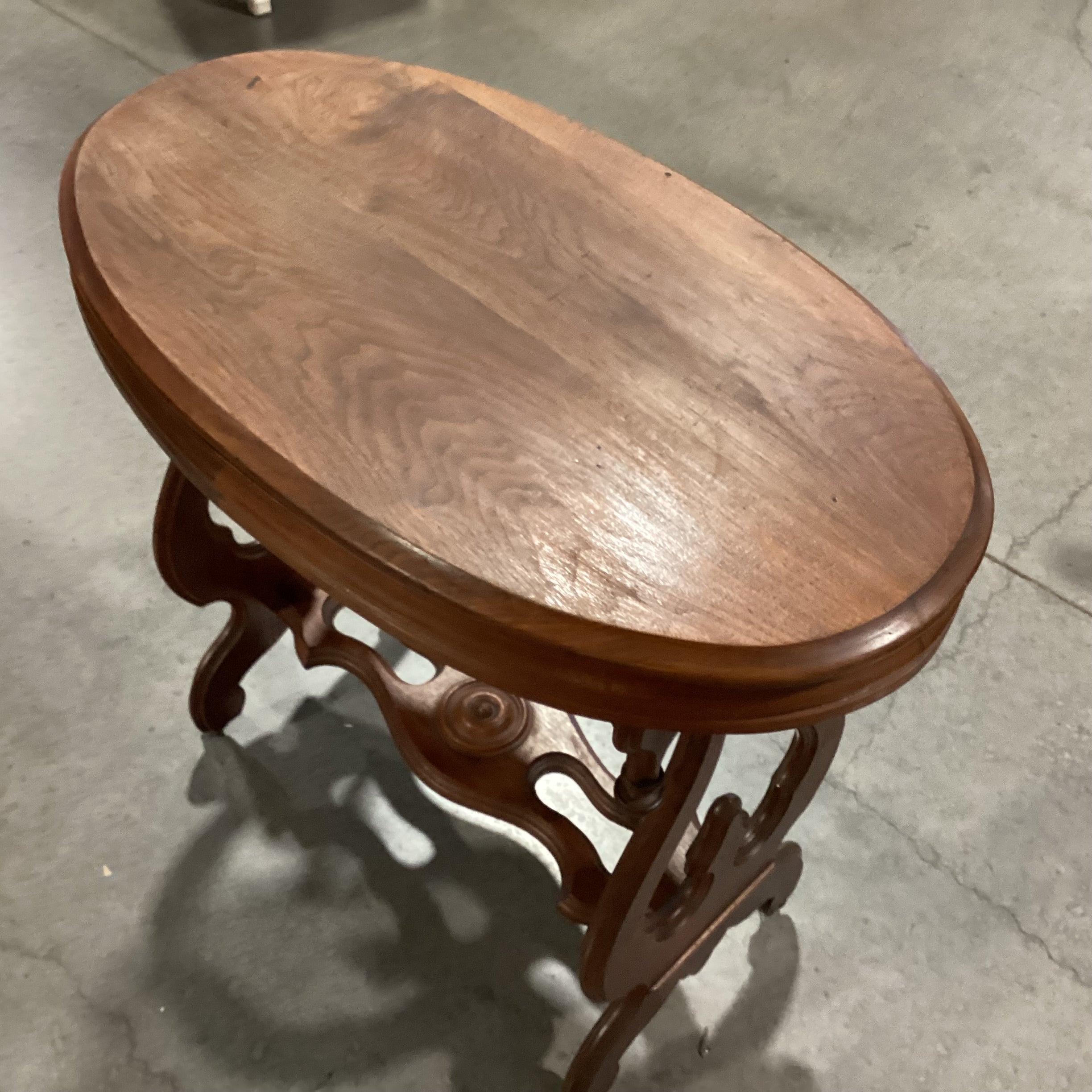 Antique Ornate Carved Sides & Trestle on Casters Oval Accent Table 33"x 19"x 30"