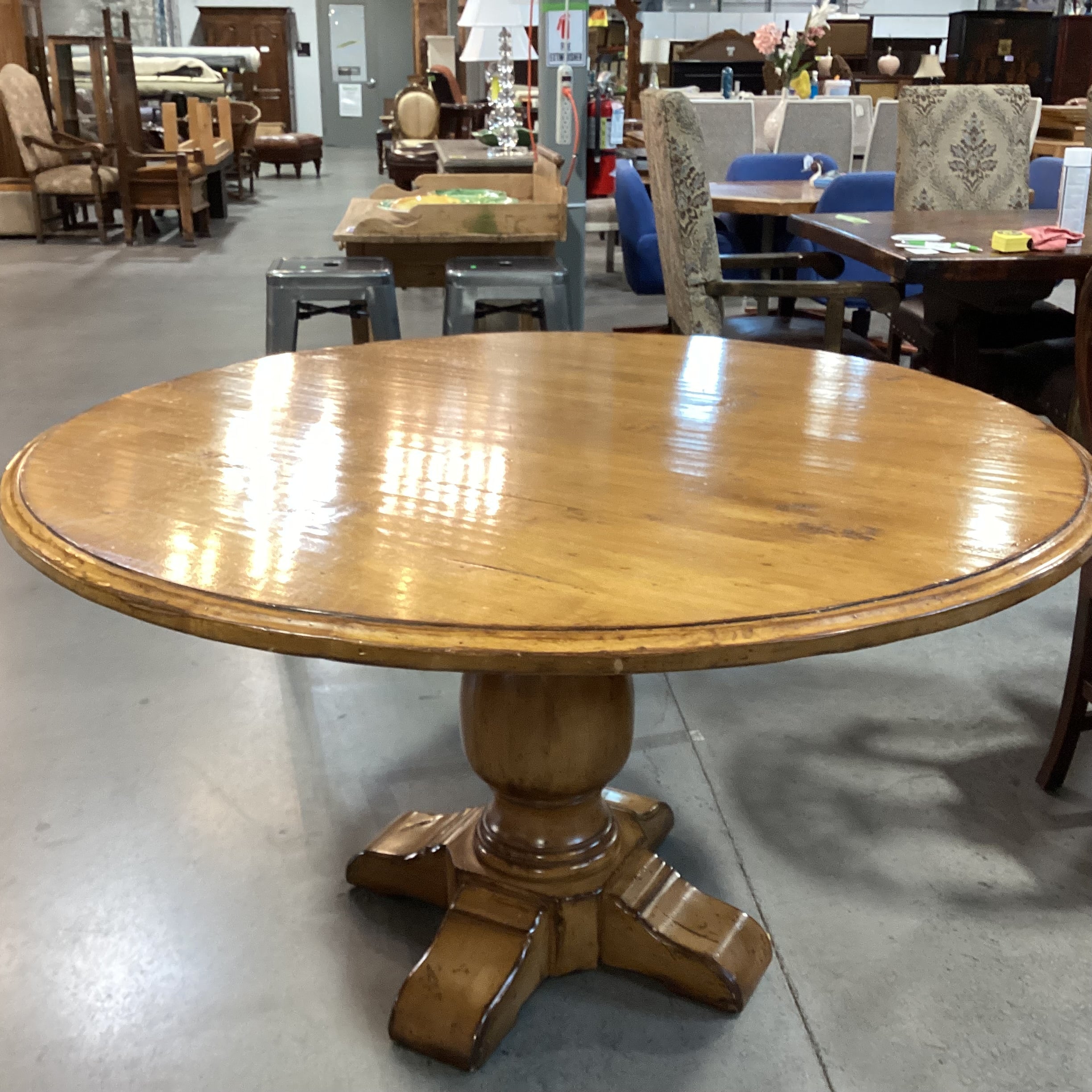 Distressed Finished Wood with Carved Pedestal Round Dining Table 54" Diameter x 30.5"