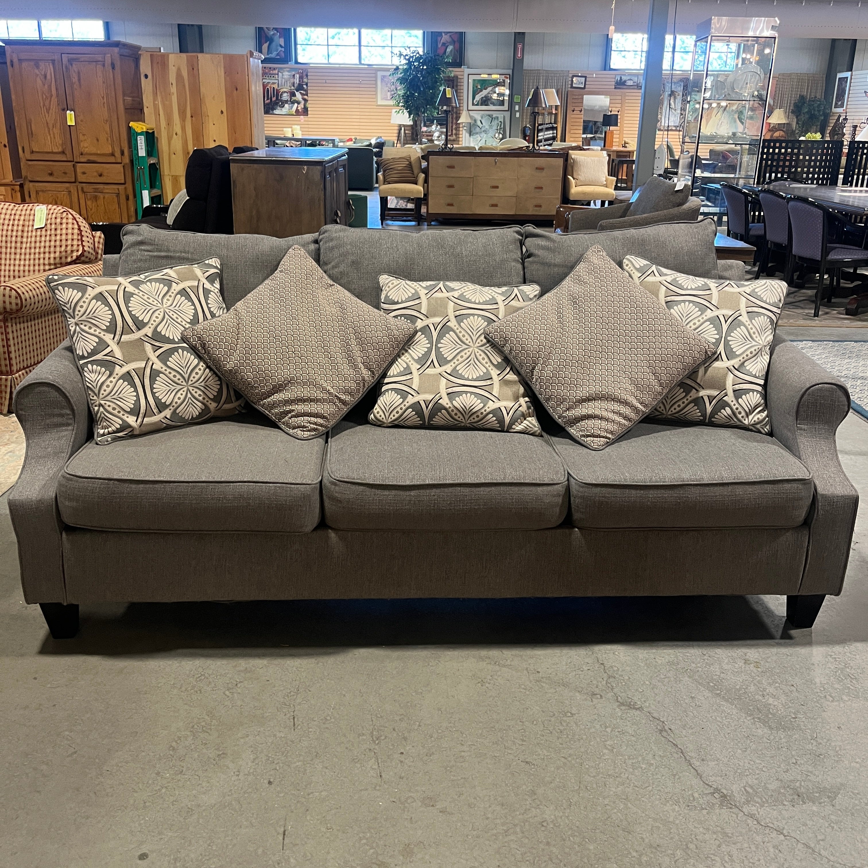 Havenwood Gray Linen with Accent Pillows Sofa 88"x 38"x 34"